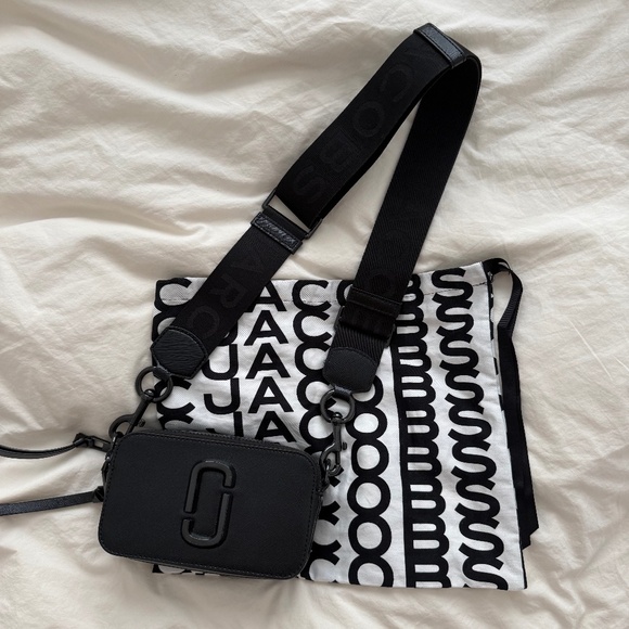 Marc Jacob’s The Snapshot - Picture 1 of 5